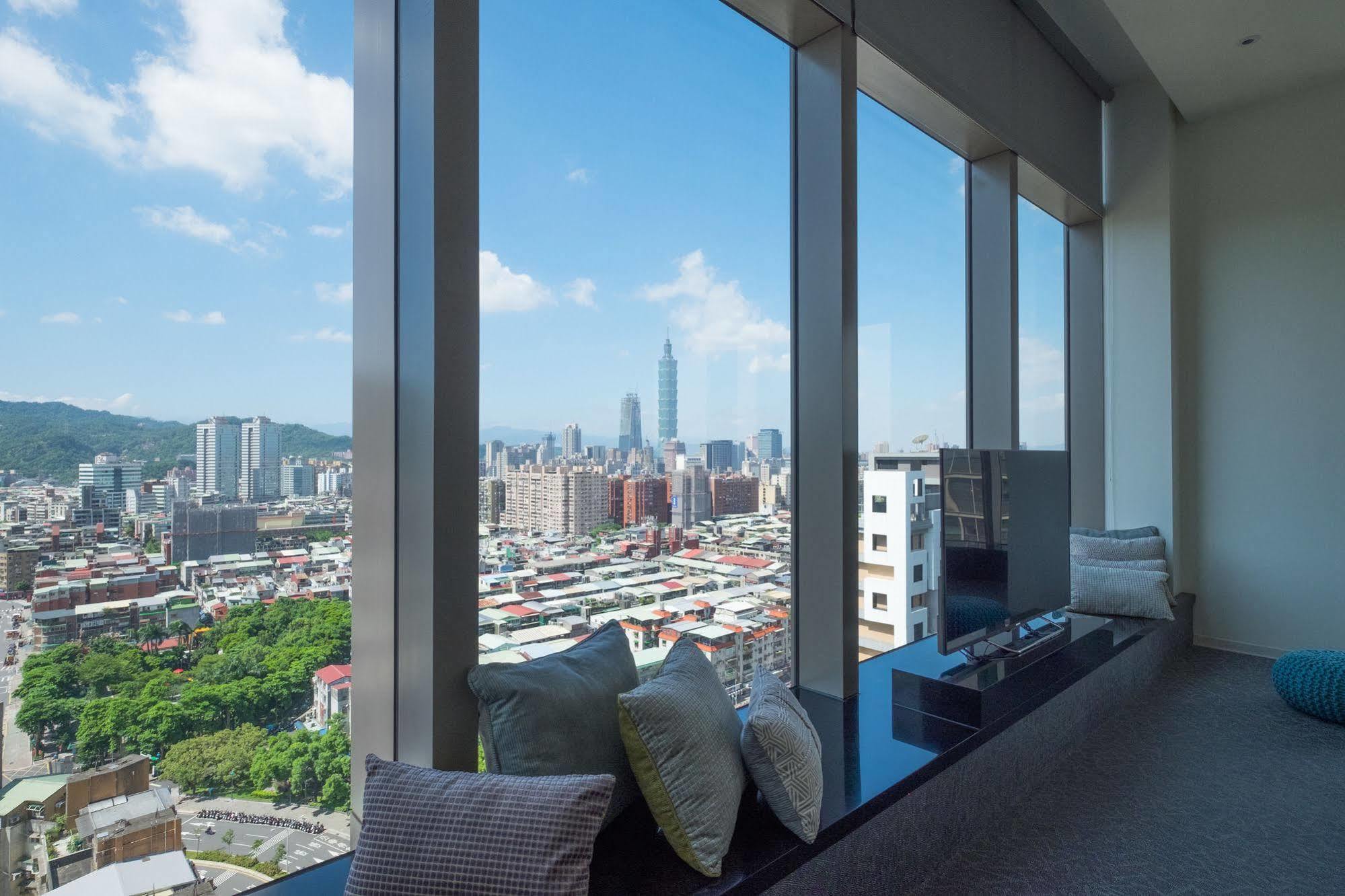 Amba Taipei Songshan Экстерьер фото